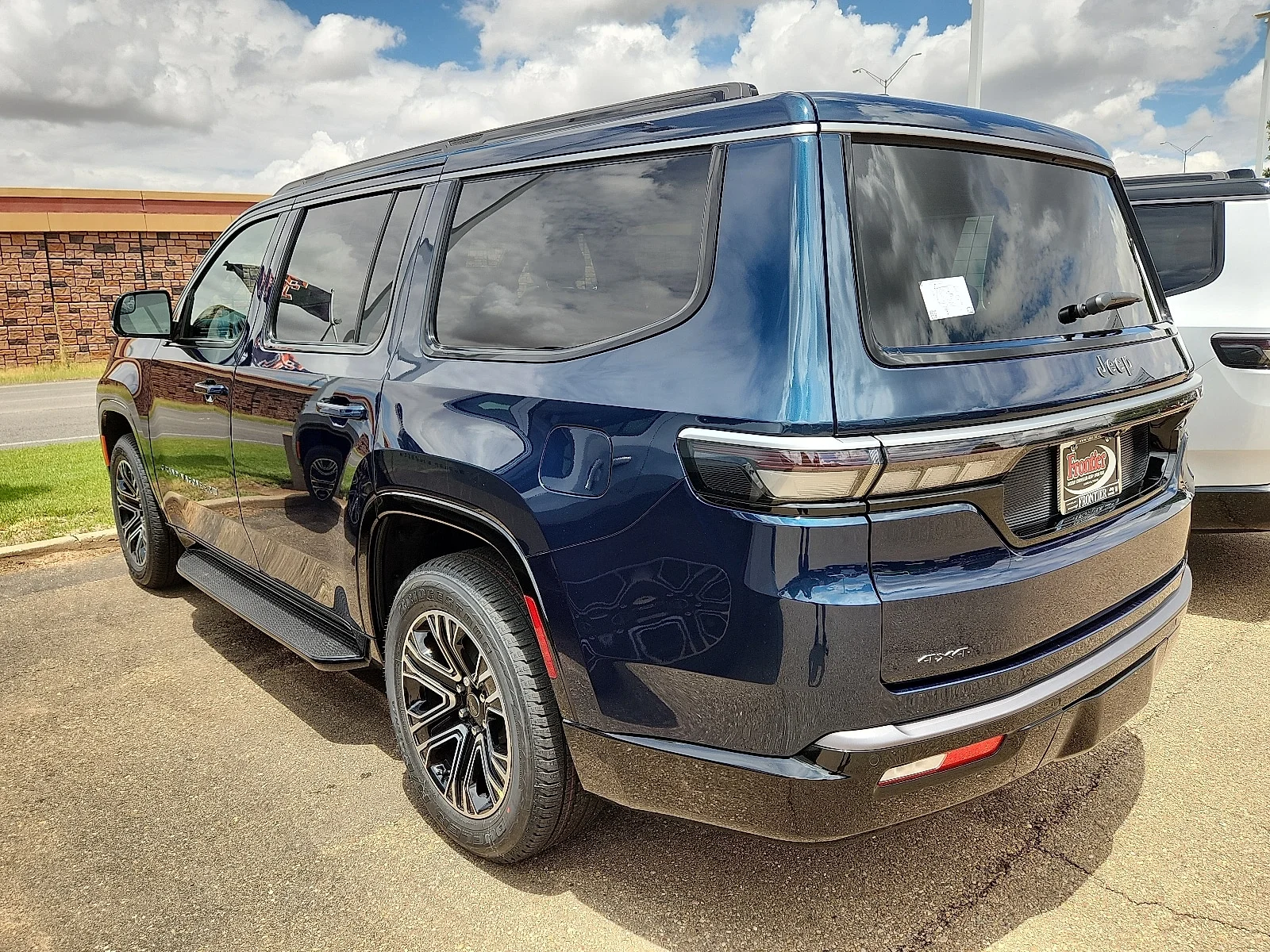 New 2026 Fathom Blue Pearl-Coat  Paint (Late Availability) Jeep 4X4 image 2