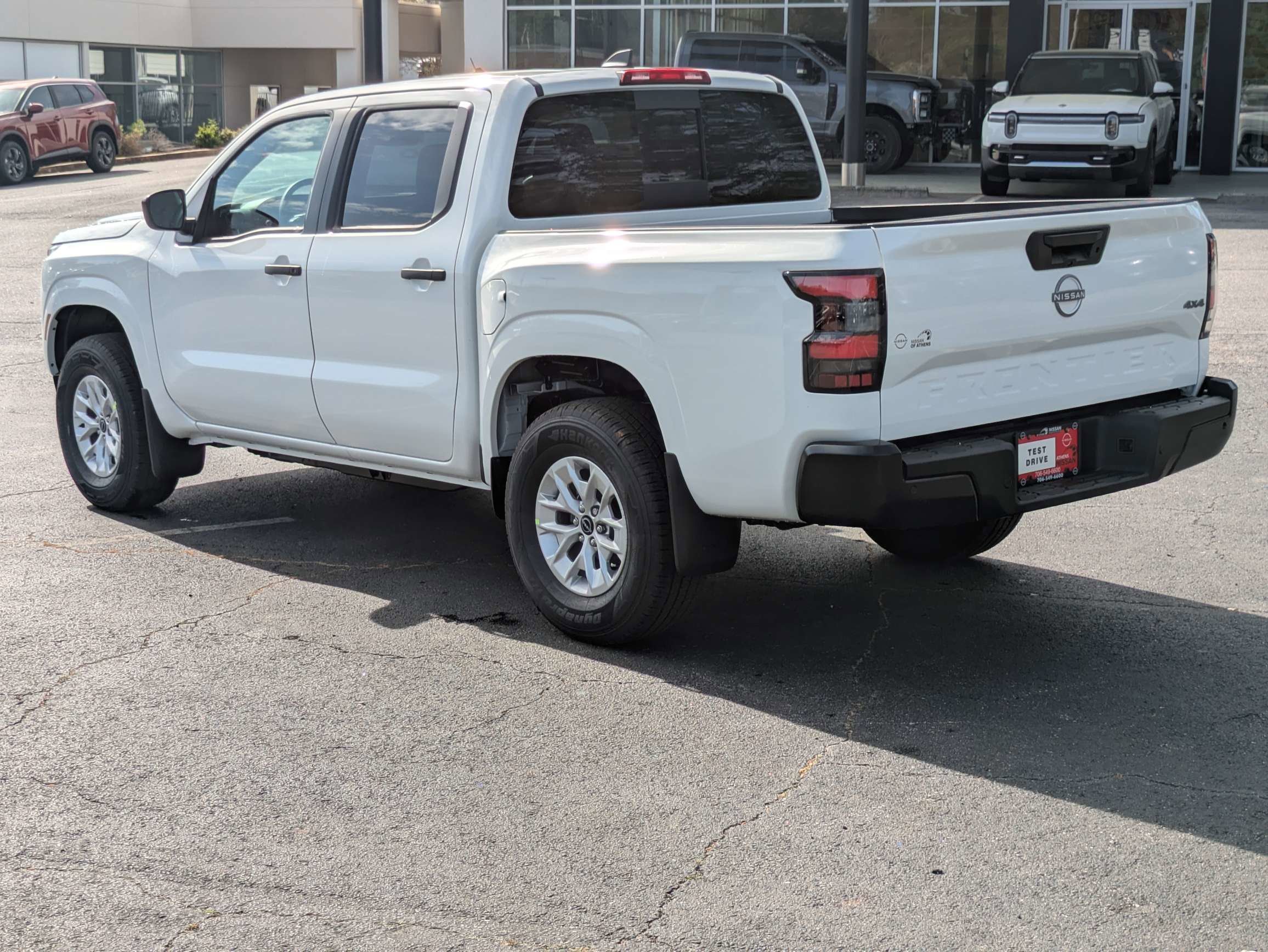 New 2026 Nissan Frontier S 4D Crew Cab for Sale #N650739 | Stone