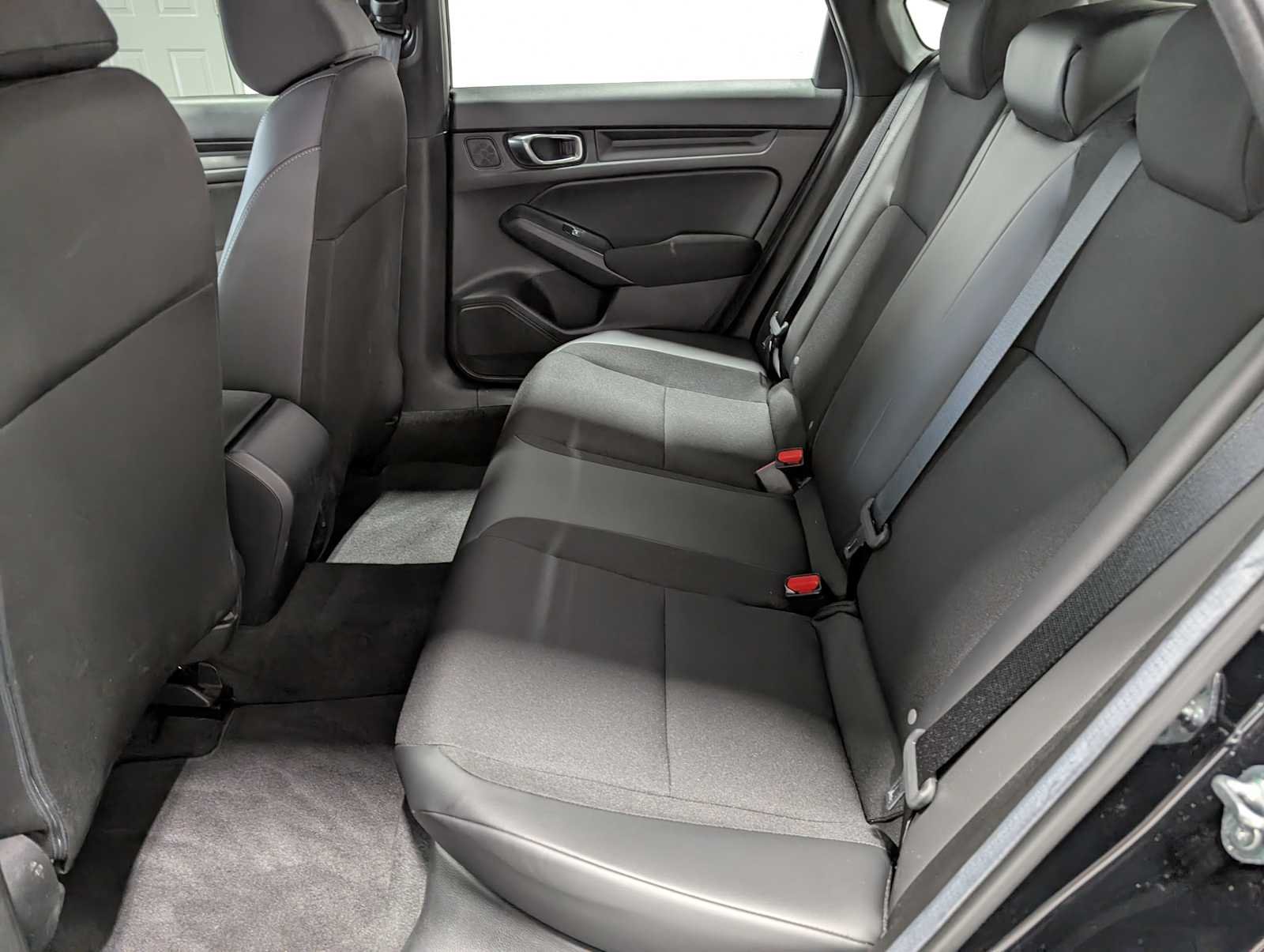 2024 Honda Civic Hatchback Sport - Photo 21