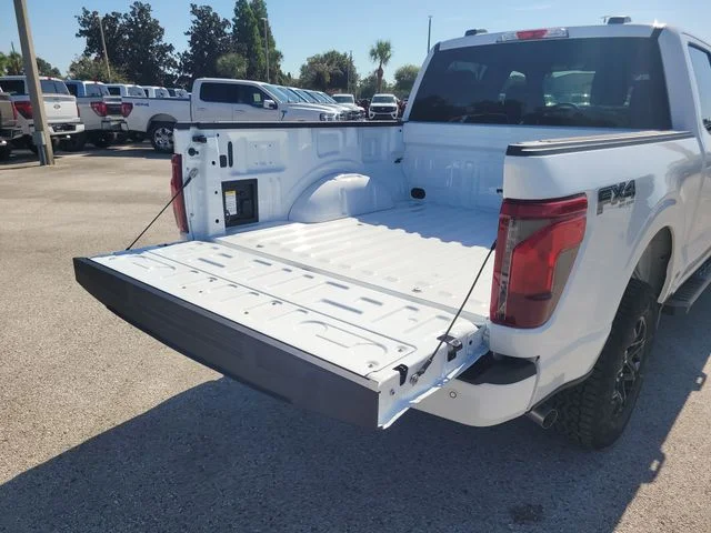 New 2026 Oxford White Ford XLT image 10