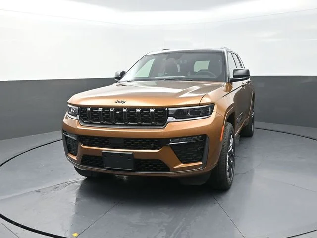New 2026 Copper Shino Metallic Clear-Coat Exterior Paint Jeep Summit image 5