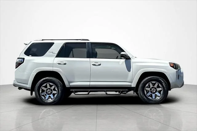 2023 Toyota 4Runner TRD Off-Road Premium - Photo 6