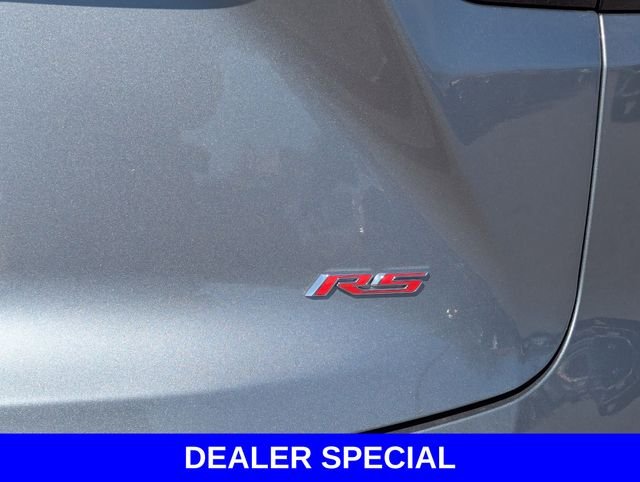 Used 2025 Gray Chevrolet RS image 27