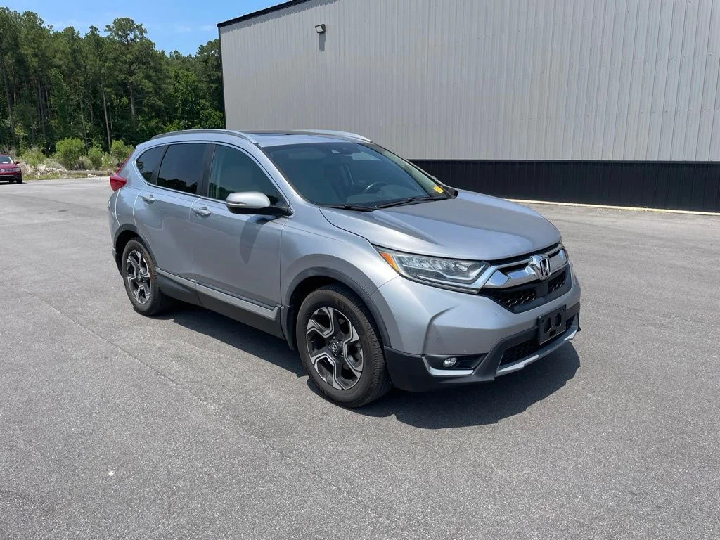 Used 2018  Honda Touring image 1