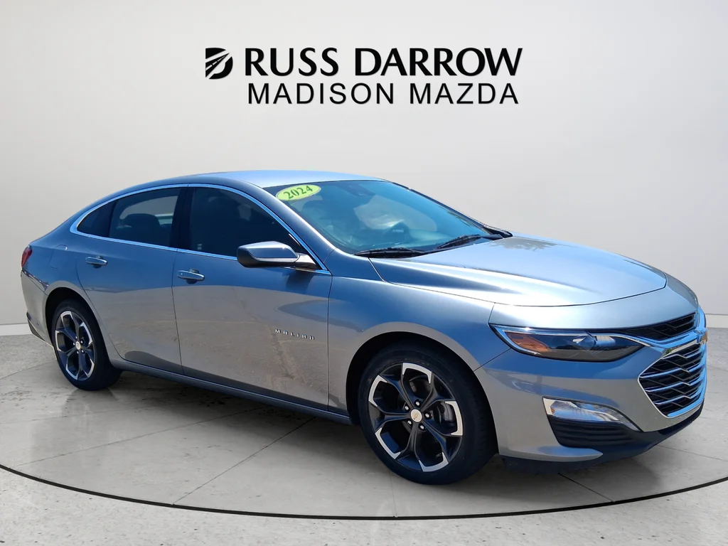 Used 2024 Gray Chevrolet LT image 7