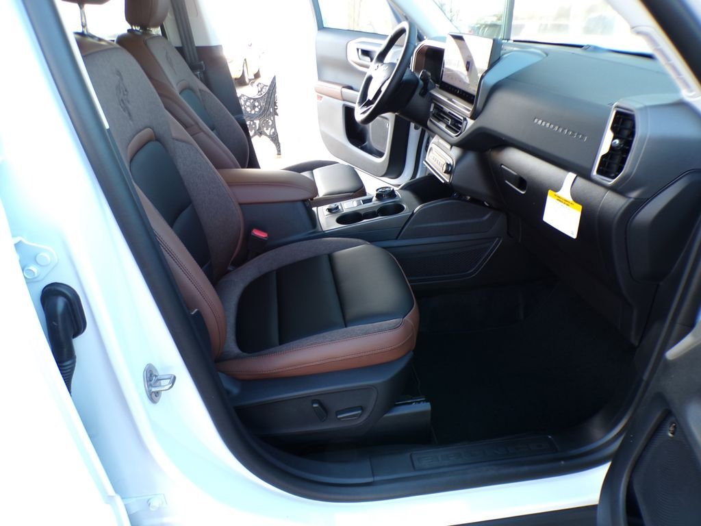 New 2026 Oxford White Ford Outer Banks® image 30
