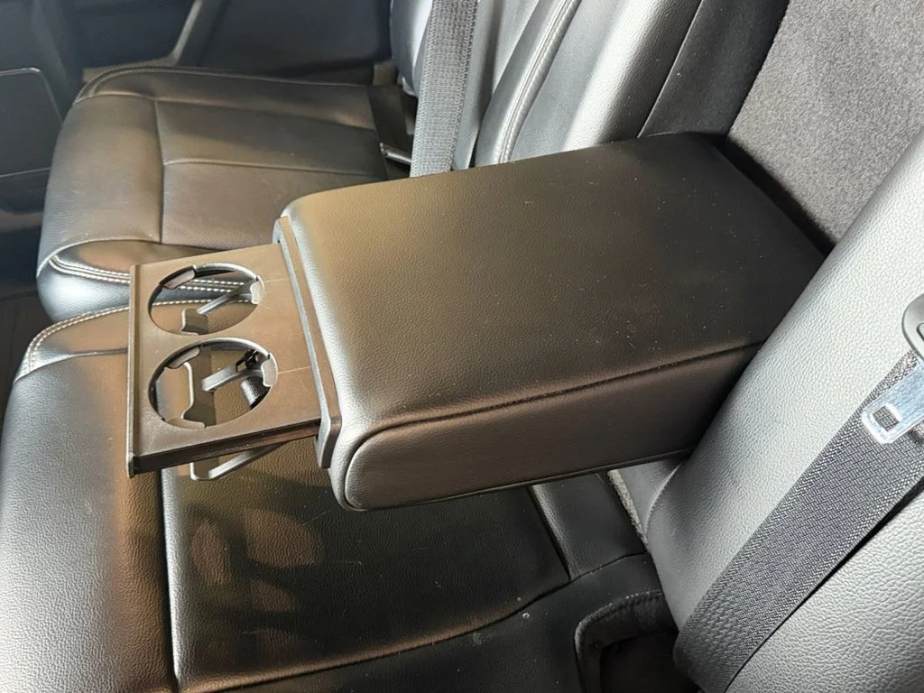 Used 2018 Red Ford Lariat image 27