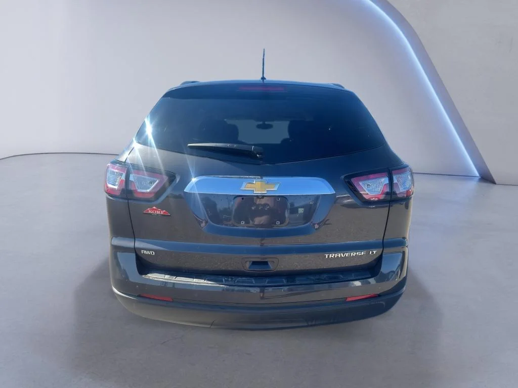 Used 2015 Tungsten Metallic Chevrolet LT image 7