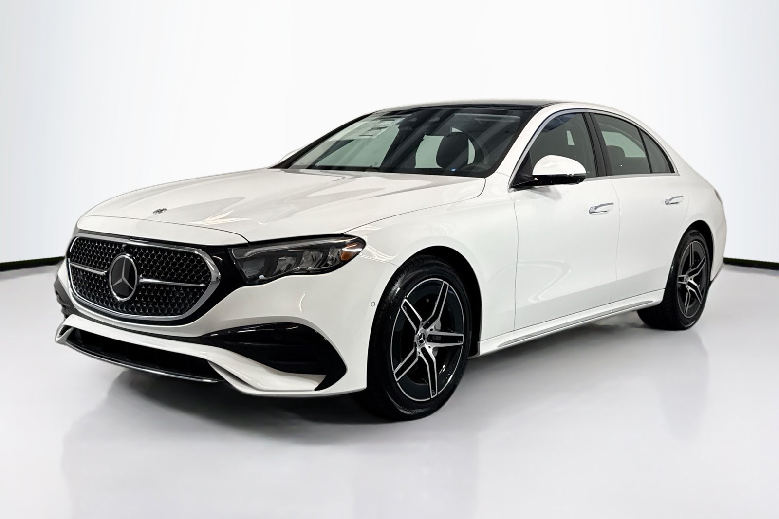 New 2026 Polar White Mercedes-Benz E 350 image 1