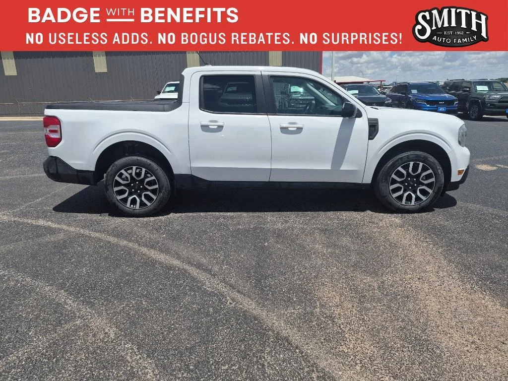 Certified Used 2024 Oxford White Ford LARIAT image 3