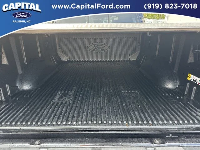 Used 2023 Black Ford XLT image 16