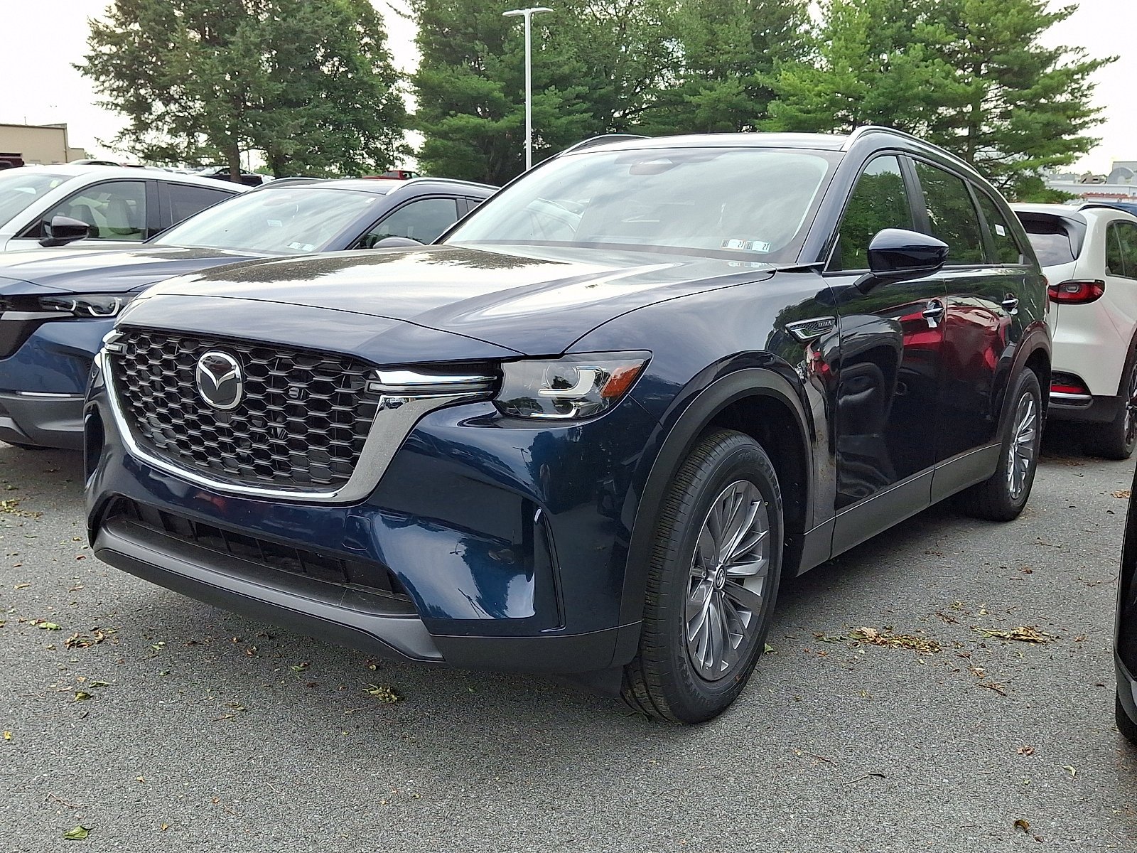 New 2026 Deep Crystal Blue Mica Mazda Select image 3