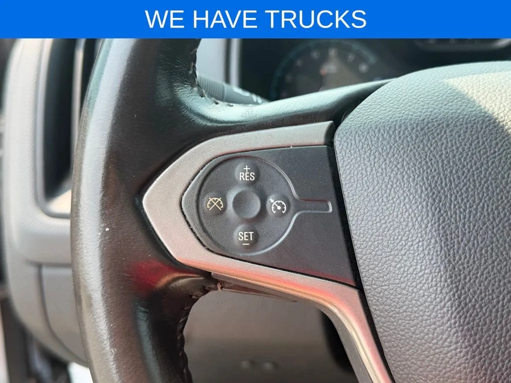Used 2017 White Chevrolet Z71 image 19