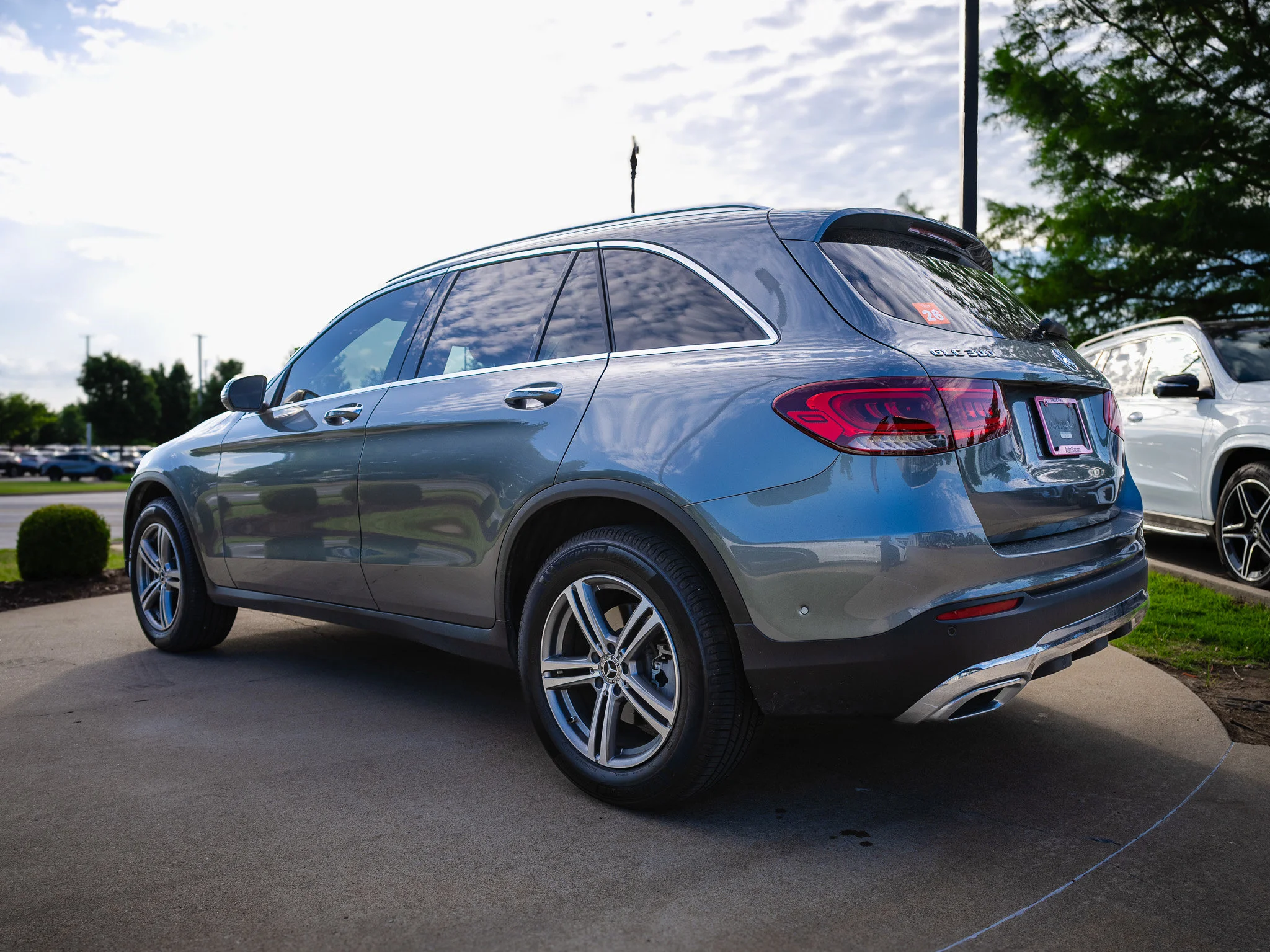 Certified Used 2021 Selenite Gray Metallic Mercedes-Benz GLC 300 image 4