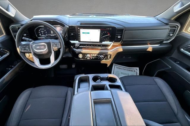 Used 2023 Silver GMC Elevation image 12