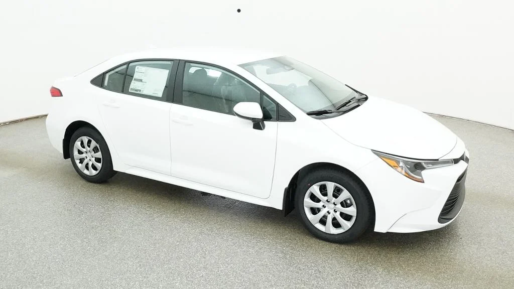 New 2026 Ice Cap Toyota LE image 12