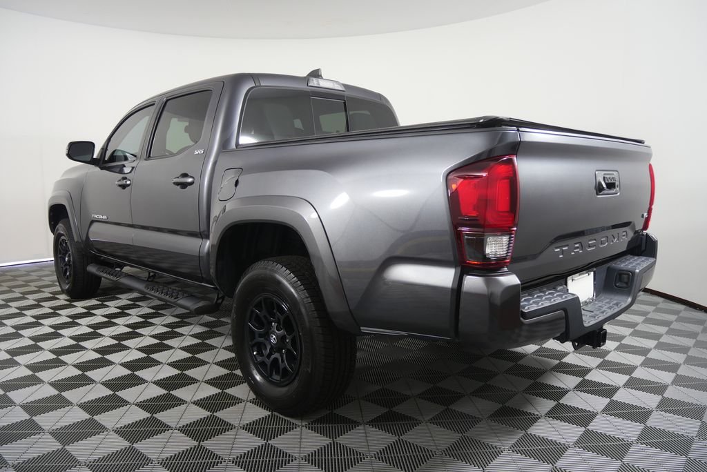 Used 2022 Magnetic Gray Metallic Toyota SR5 image 6