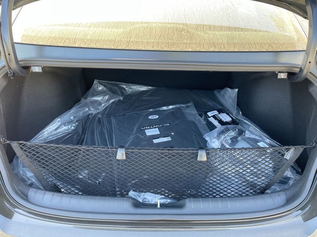 2025 Hyundai Elantra Blue - Photo 49