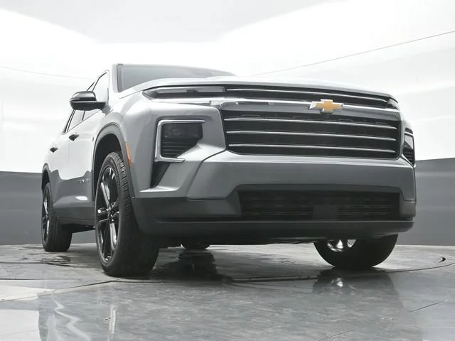 2027 Chevrolet Traverse LT - Photo 22