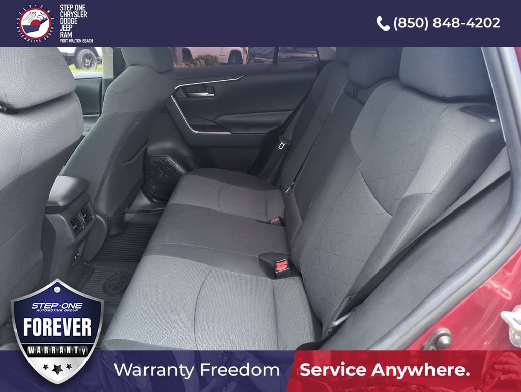 Used 2019 Red Toyota XLE image 29