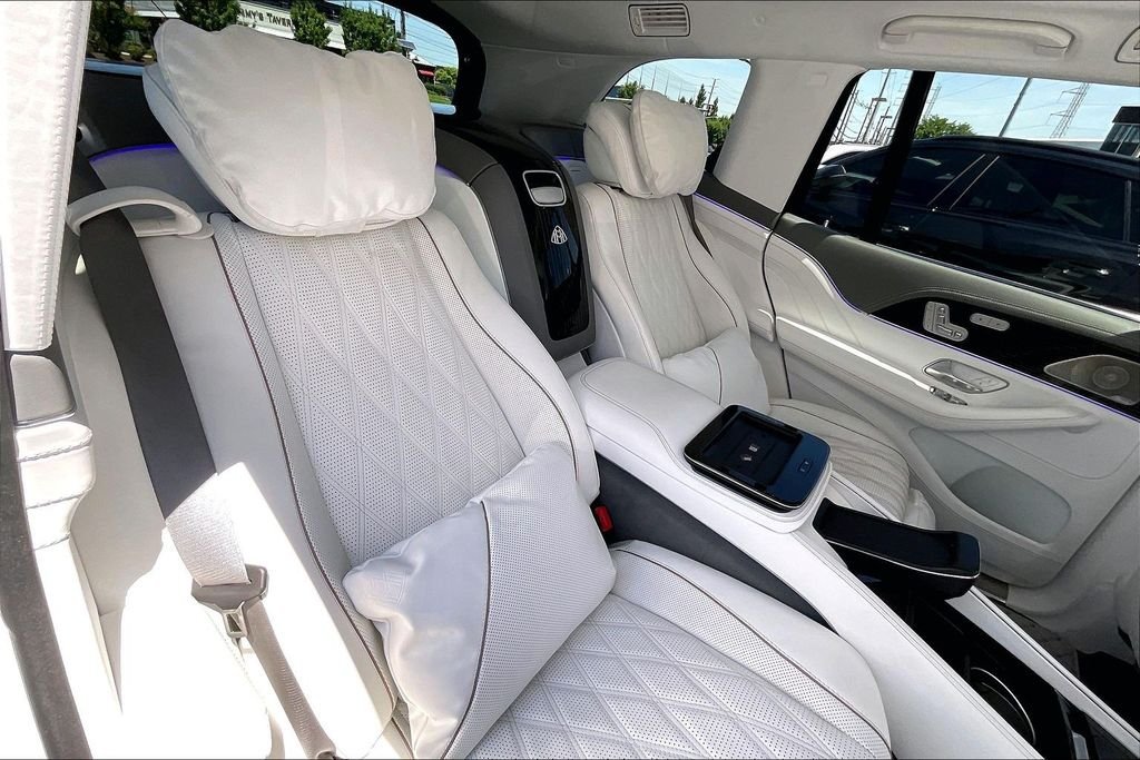 2025 Mercedes-Benz GLS Maybach - Photo 19