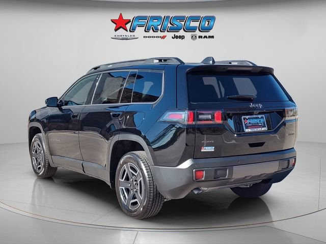 New 2026 Diamond Black Crystal Pearl-Coat Exterior Paint Jeep Limited image 5