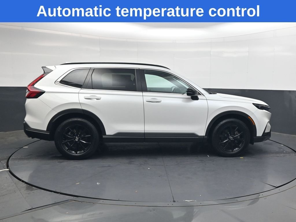 Used 2024 White Honda Sport image 3