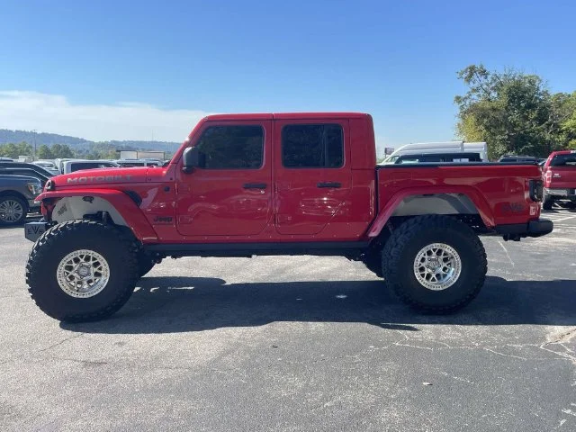 Used 2021 Red Jeep Sport image 7