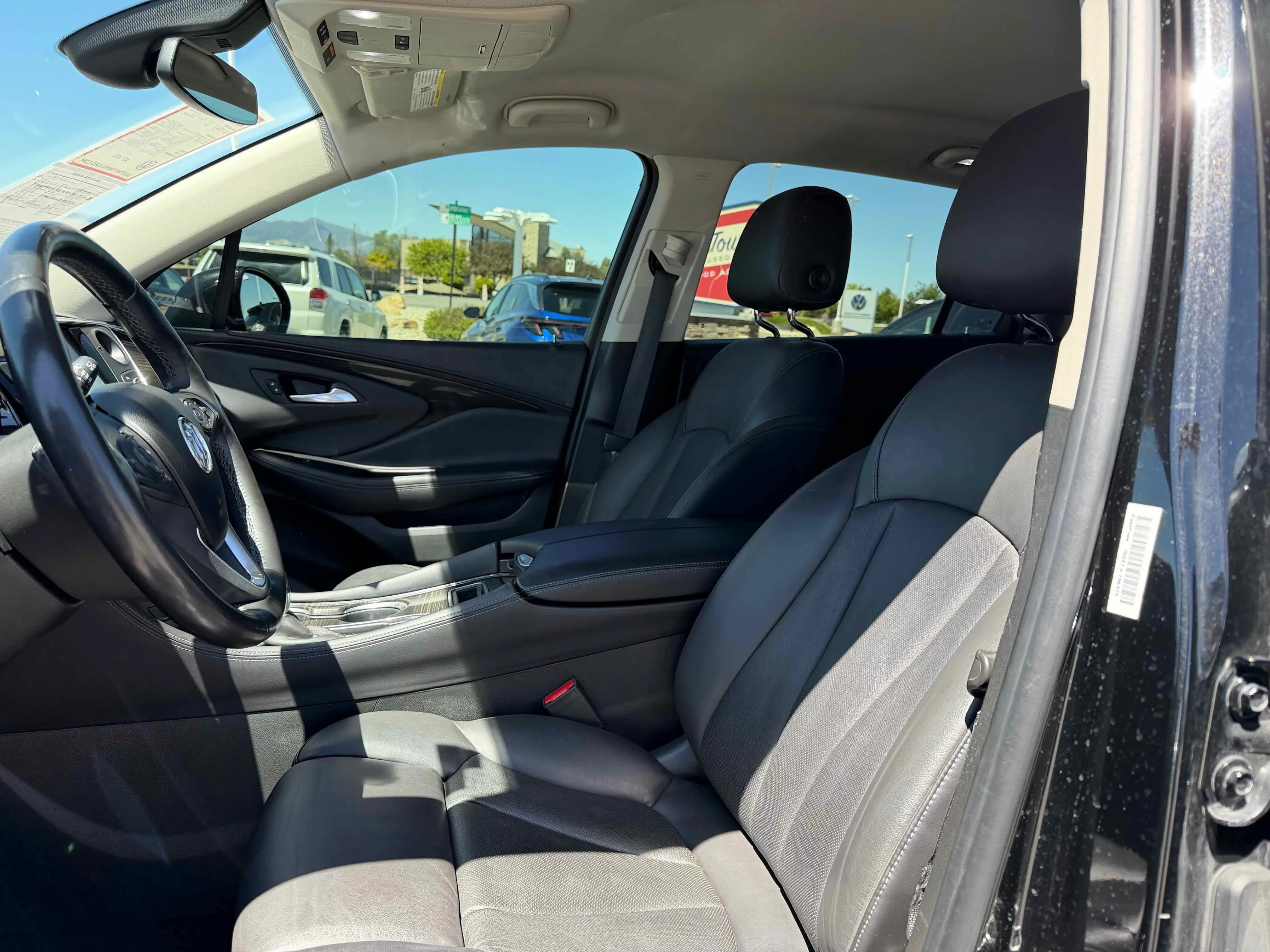 Used 2019 Ebony Twilight Metallic Buick Premium II image 4