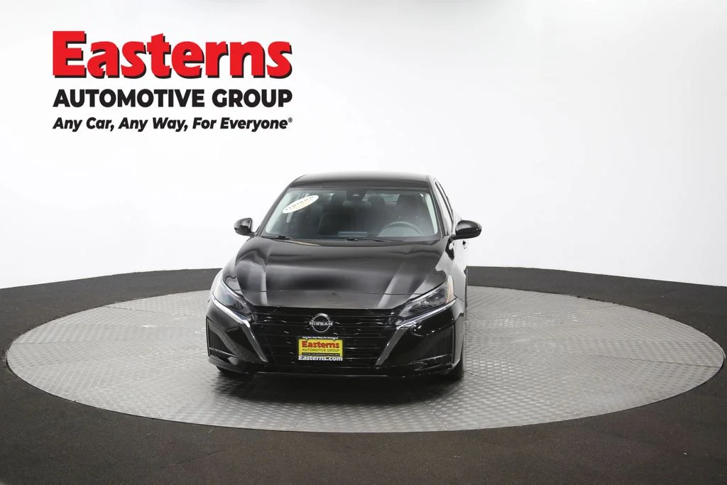 Used 2023 Black Nissan 2.5 S image 52