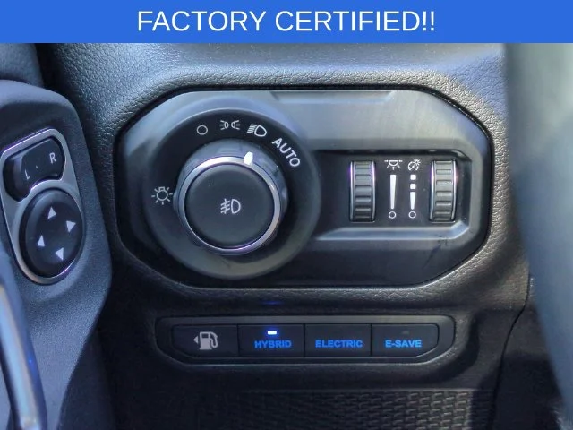 Used 2021 Black Jeep Unlimited Sahara 4xe image 17