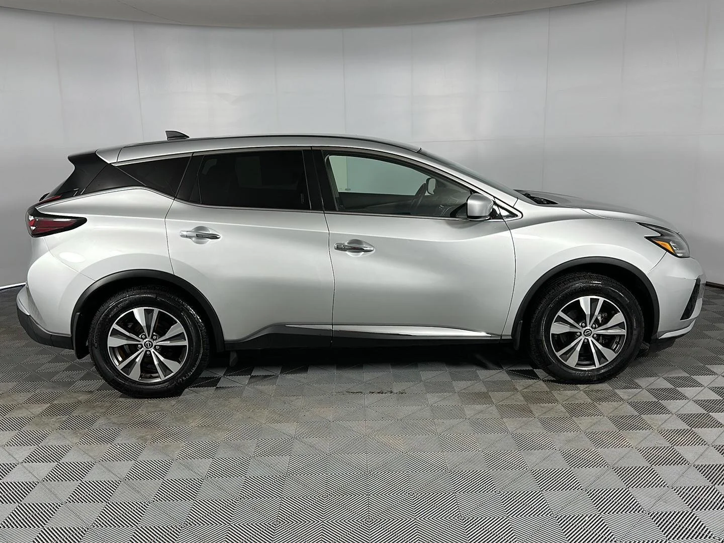 Used 2023 Brilliant Silver Metallic Nissan S image 24