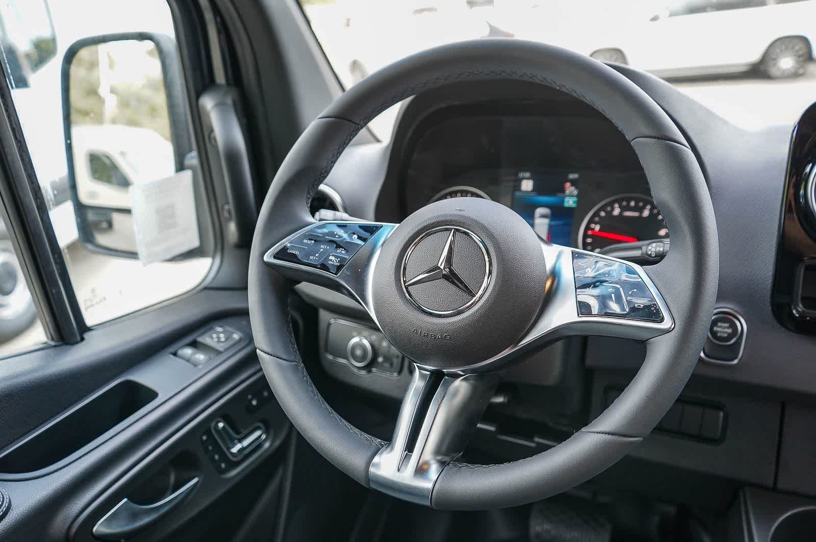 New 2026 Obsidian Black Metallic Mercedes-Benz  image 15