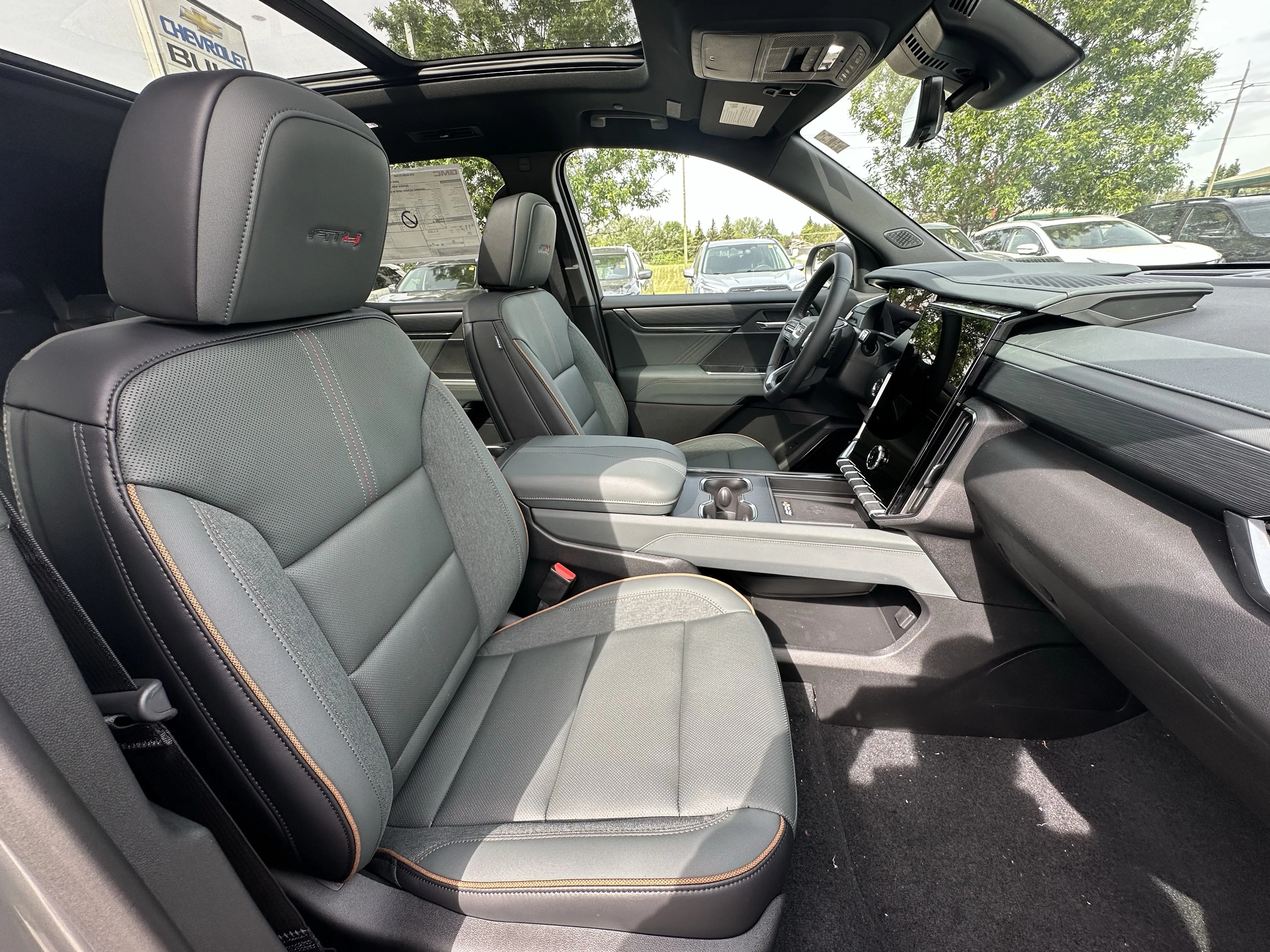New 2026 Sterling Metallic GMC AT4 image 19