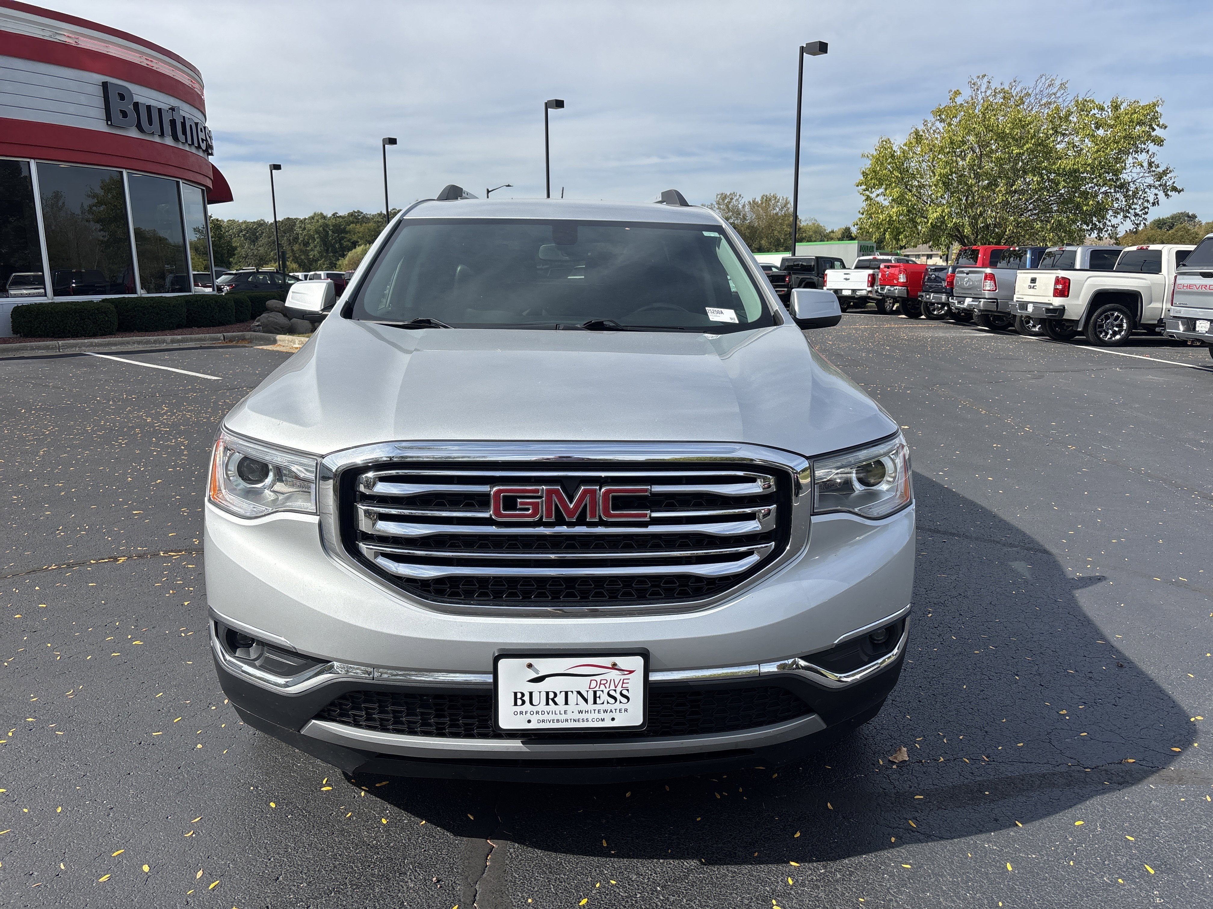 Used 2019 GMC Acadia SLT-1 with VIN 1GKKNULS0KZ275708 for sale in Whitewater, WI