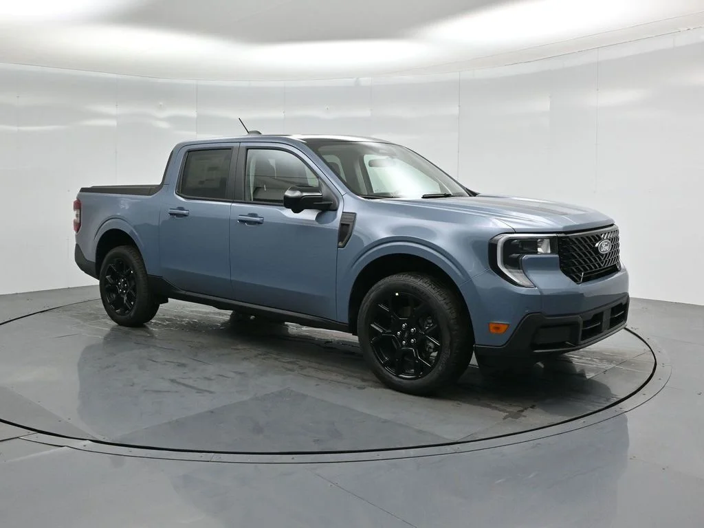 New 2026 Azure Gray Metallic Tri-Coat Ford Lariat image 25