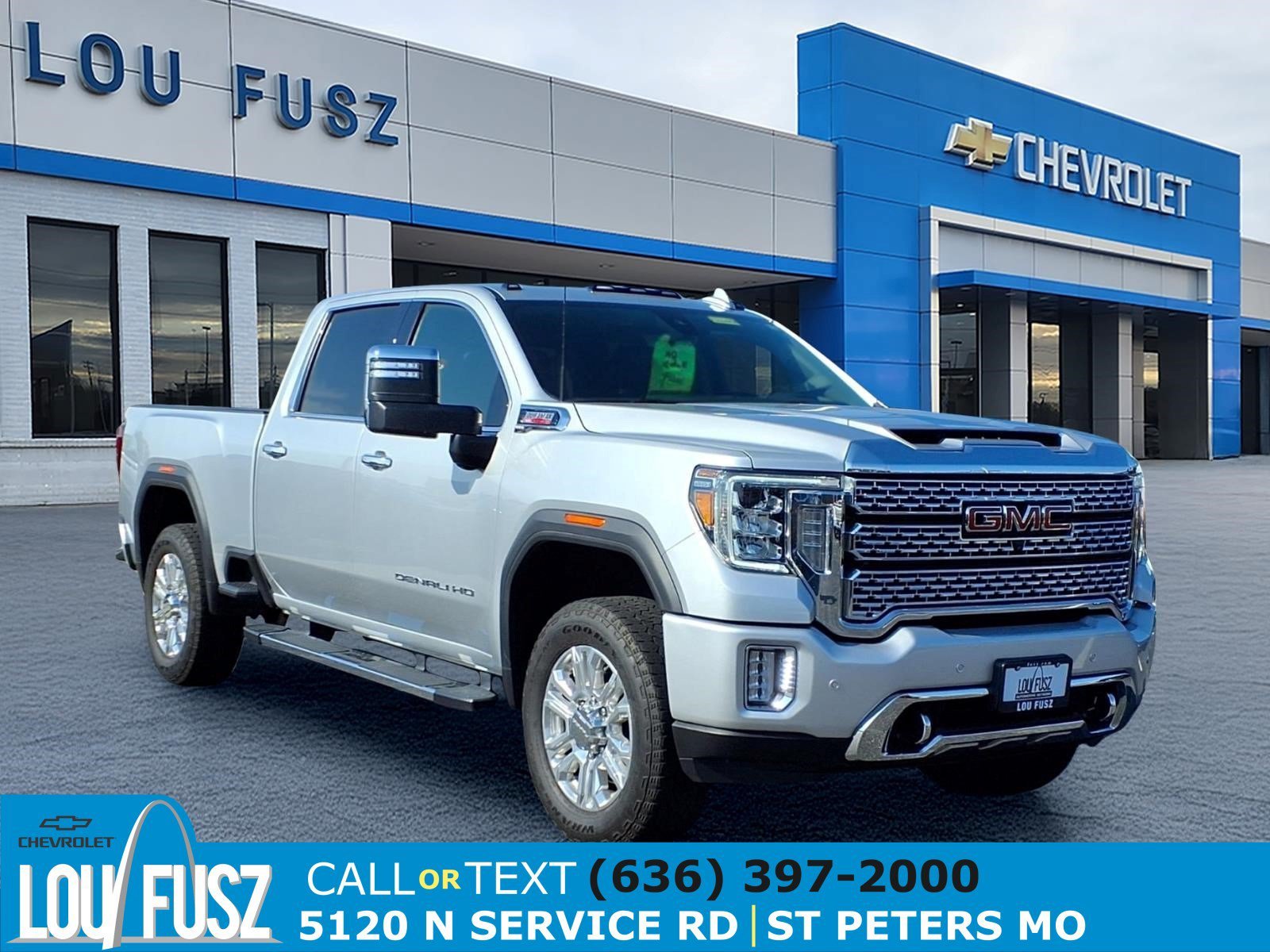 Used 2023 QUICKSILVER METALLIC GMC Denali image 1