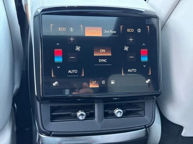 2026 Cadillac VISTIQ Sport - Photo 33