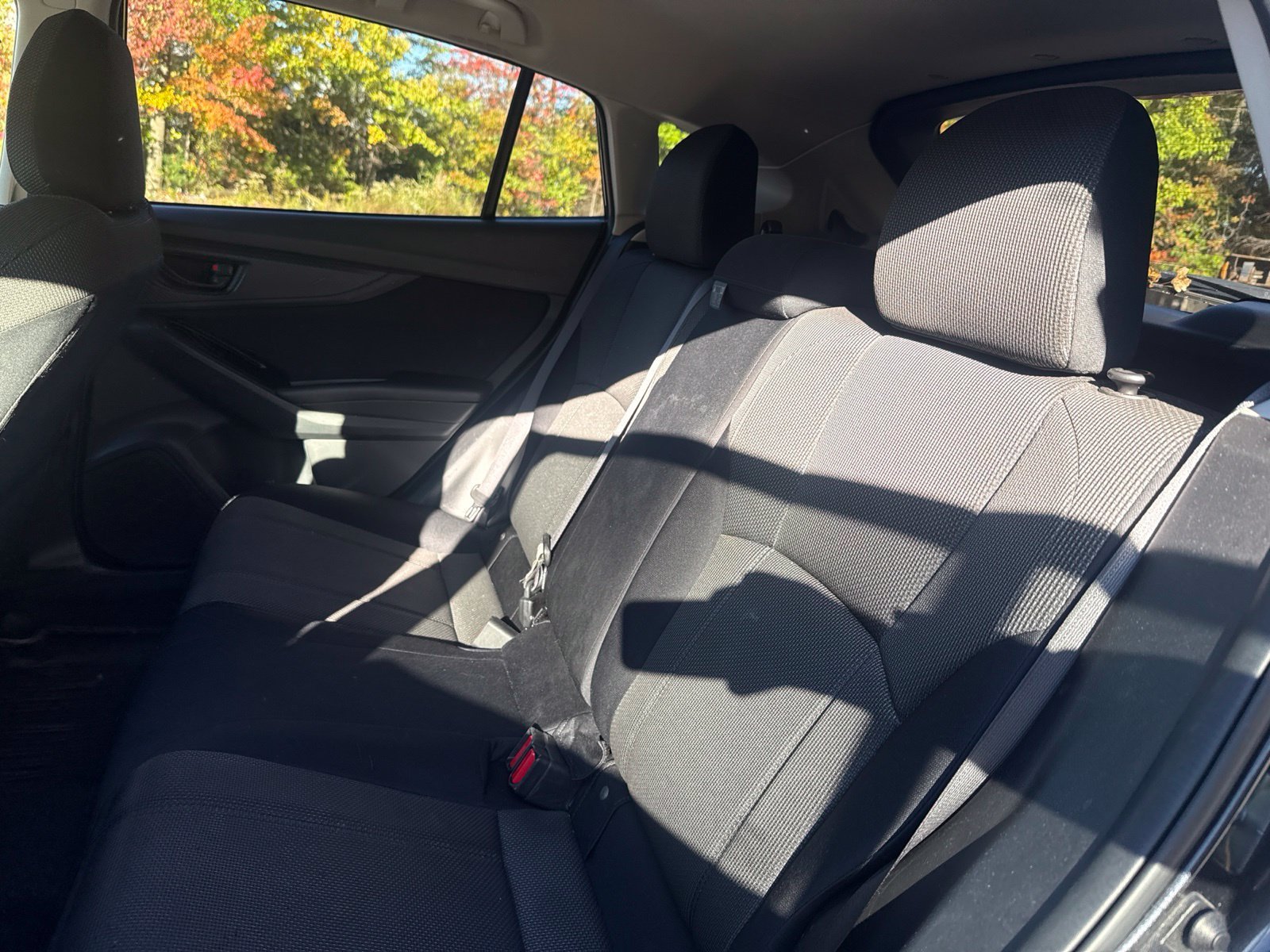 Used 2018 Gray Subaru 2.0i image 13