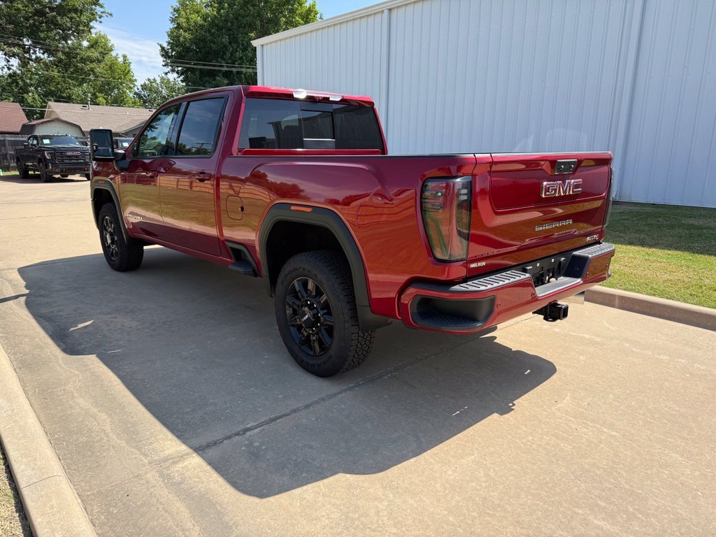 2026 GMC Sierra 2500HD AT4 - Photo 3