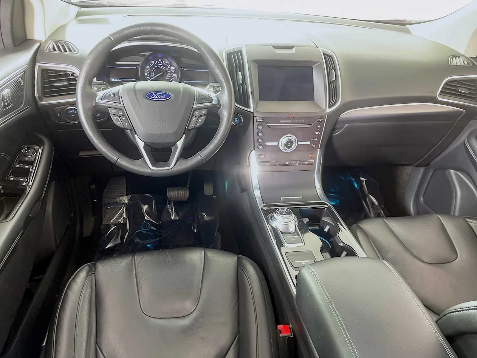 Used 2019  Ford Titanium image 21