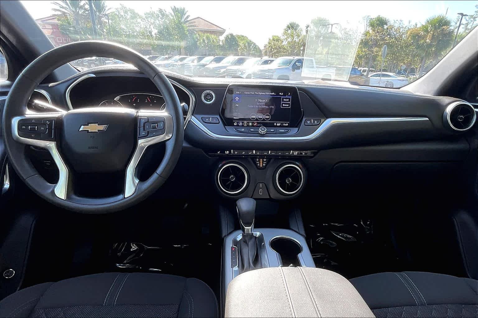 Used 2022 Iron Gray Metallic Chevrolet LT image 15