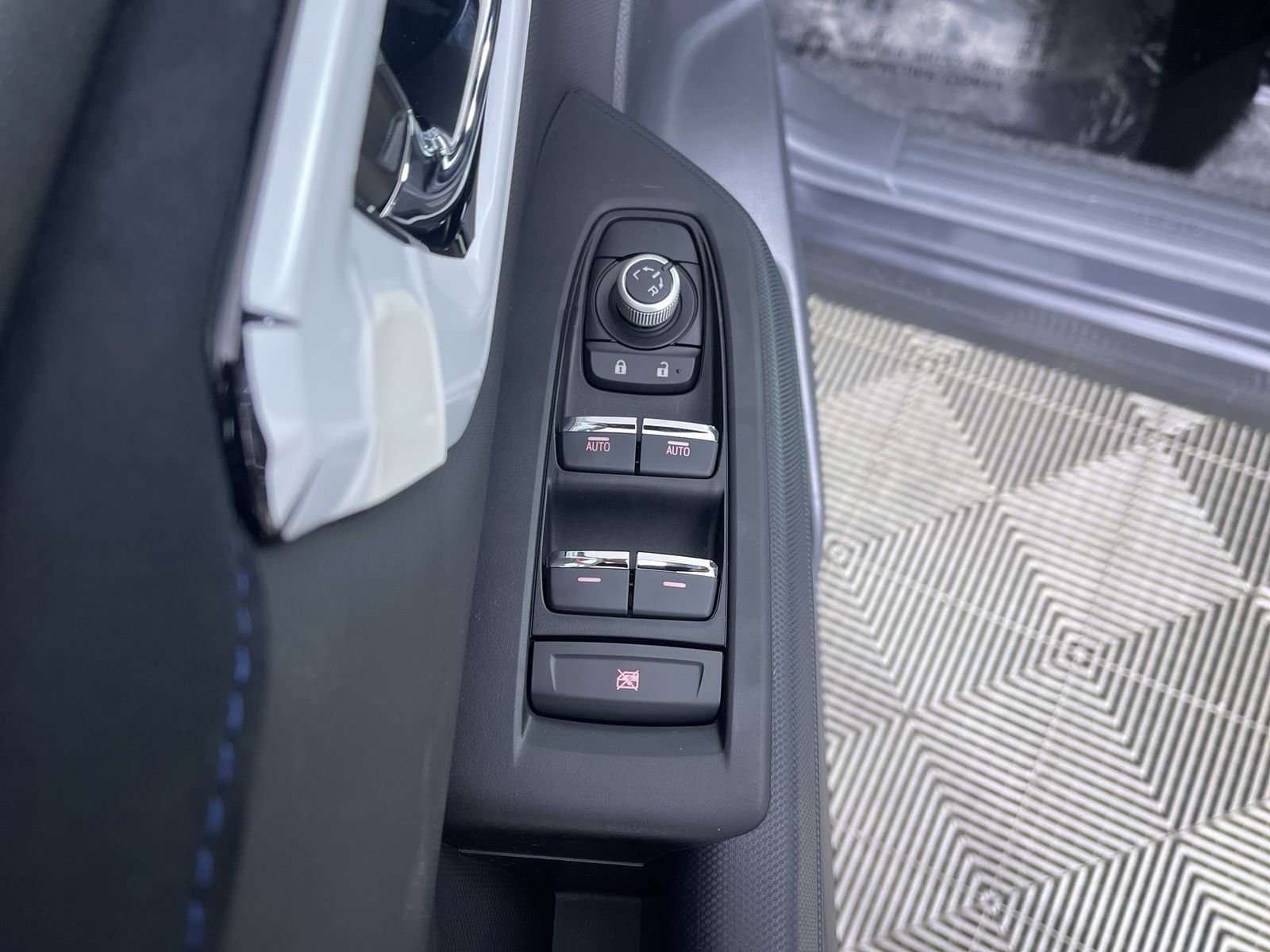 New 2026 MAGNETITE GRAY METALLIC Subaru Limited image 13
