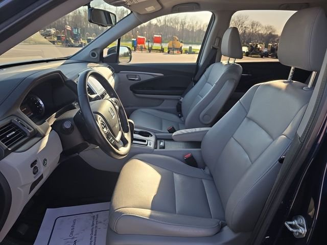 2017 Honda Pilot EX-L - Photo 18