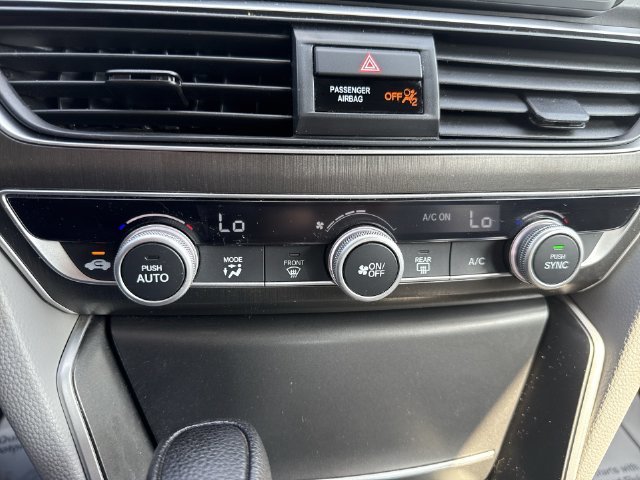 Used 2019 Blue Honda LX image 25