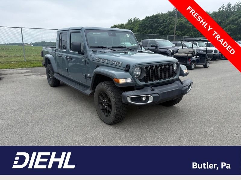 Used 2025 Gray Jeep High Tide image 1