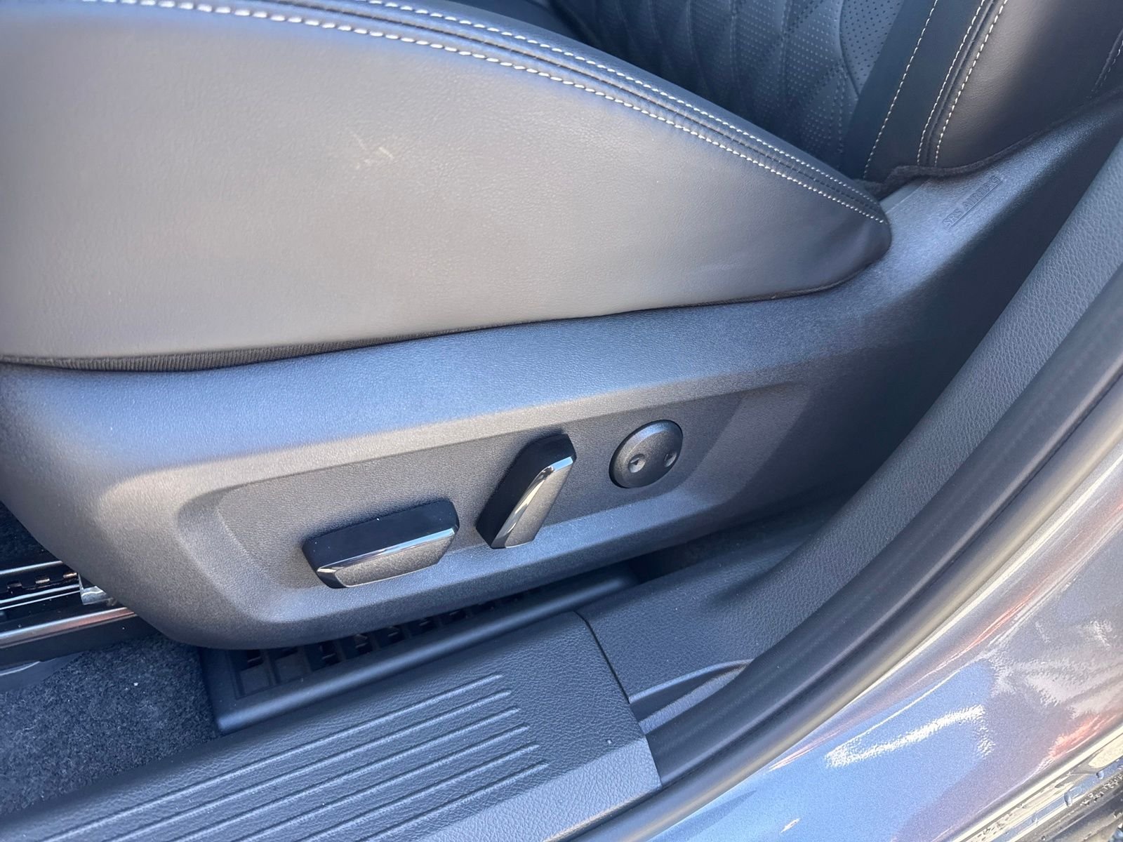 New 2026 Nissan Rogue Platinum 4D Sport Utility