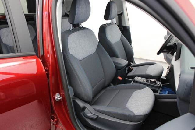 New 2026 Ruby Red Metallic Tinted Clearcoat Ford XLT image 21