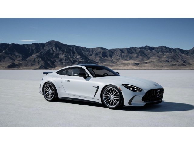 New 2027 MANUFAKTUR Moonlight White Metallic Mercedes-Benz AMG® GT 55 Coupe image 13