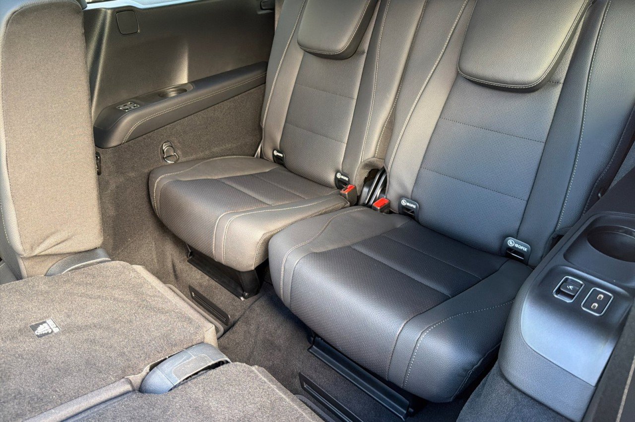 New 2026 Cirrus Silver Metallic Mercedes-Benz GLS 450 4MATIC® SUV image 14